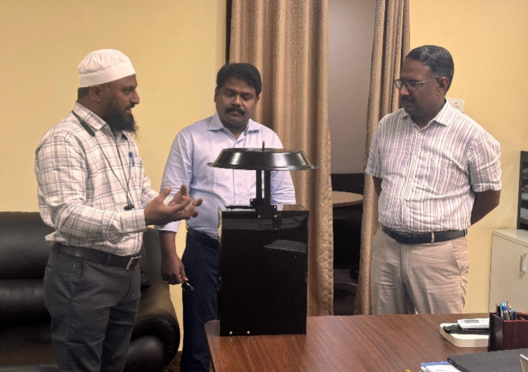 MAUD Principal Secretary S Suresh Kumar and Director of Municipal Administration P Sampath Kumar inspect the smart mosquito control system